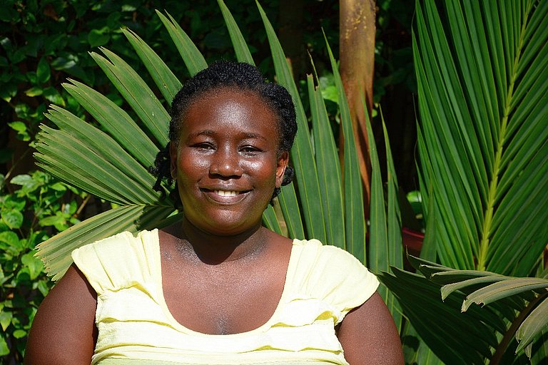 „Wichtig dabei ist es uns, die Widerstandsfähigkeit der Gemeinden bezüglich des Klimawandels zu stärken und zum Schutz der Umwelt beizutragen“, sagt Loretta Owino.