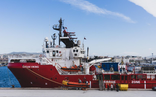 Die Ocean Viking im Hafen von Marseille (Foto: AWO International)