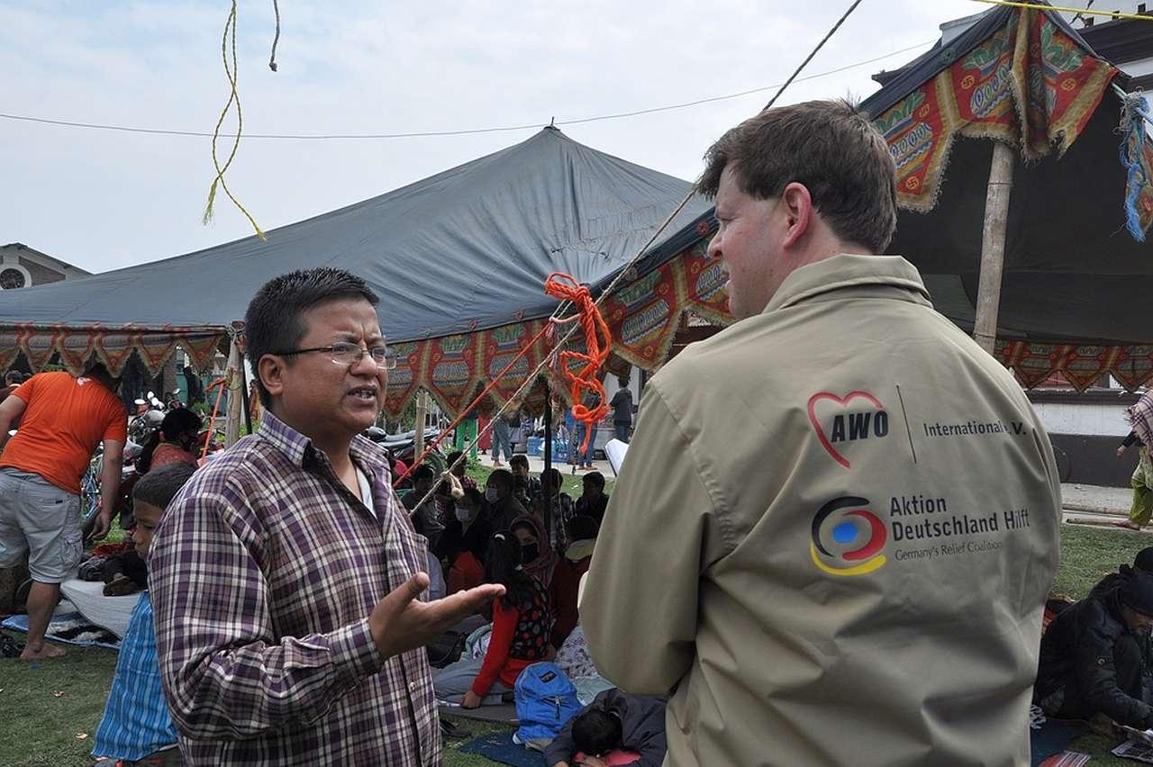 Felix Neuhaus von AWO International berichtet über die Lage in Nepal nach dem verheerenden Erbeben.