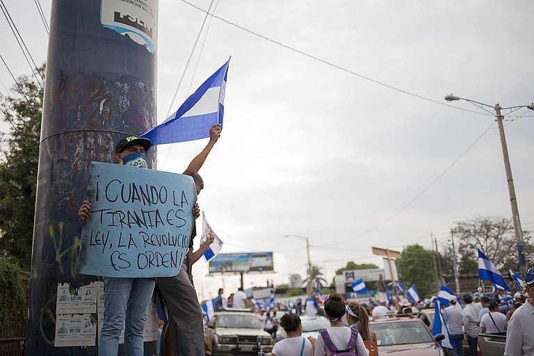 Viele nicaraguanischen Student*innen engagieren sich bei den Protesten.