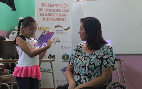 Psychosoziale Fortbildung in El Salvador (Foto: AWO International)